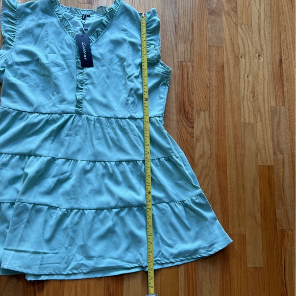 Brand new solid color light green summer mini dress. Size XL - Picture 4 of 13